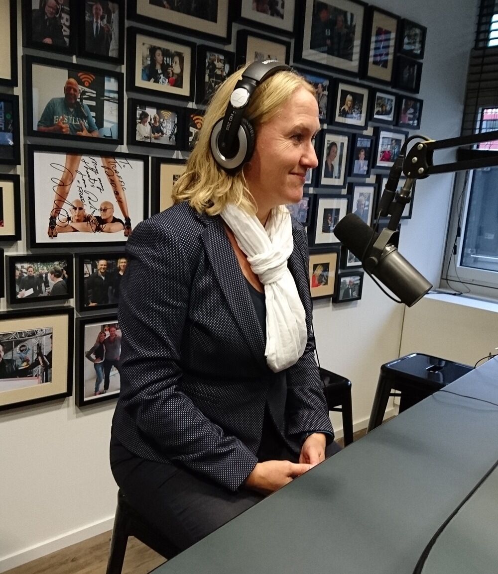 Gabriëlla Bettonville, hoofd communicatie en woordvoerder bij het NIBUD, is te gast bij Jacqueline Zuidweg tijdens haar programma Vallen opstaan en weer doorgaan op New Business Radio